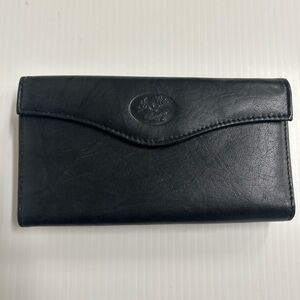 Buxton Women’s Leather Bifold Organizer Wallet Floral Embossed Kiss Lock